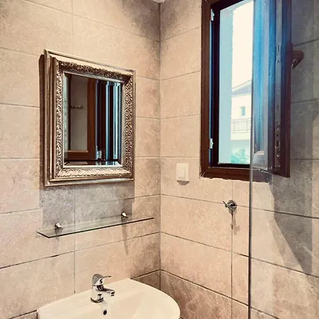 Tatil Evi & Blue