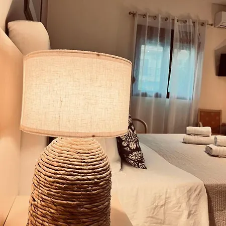 & Blue Tatil Evi Glykadi